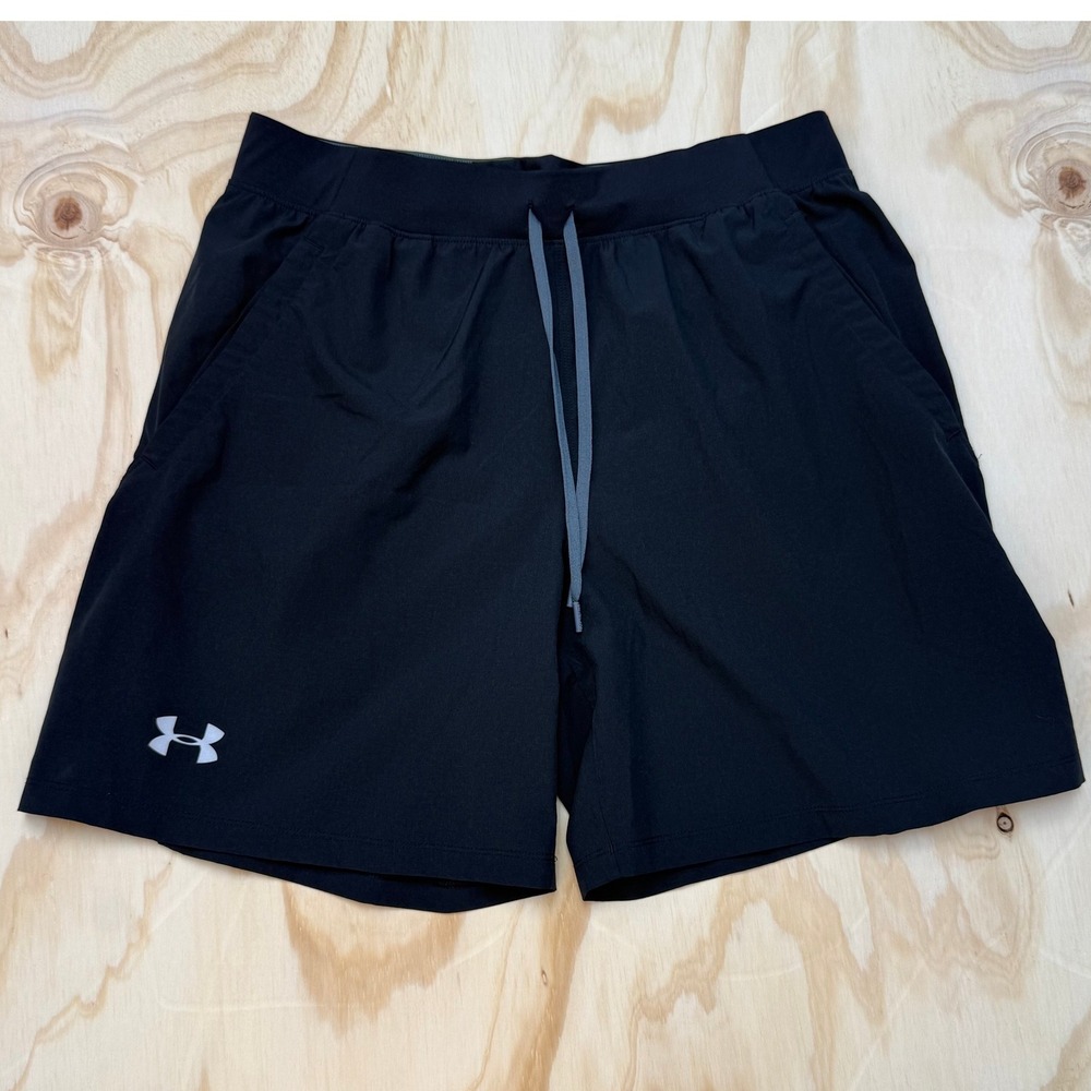 Under Armour HeatGear Speedpocket Running Shorts Mens Large Black Gray Fitted 7"